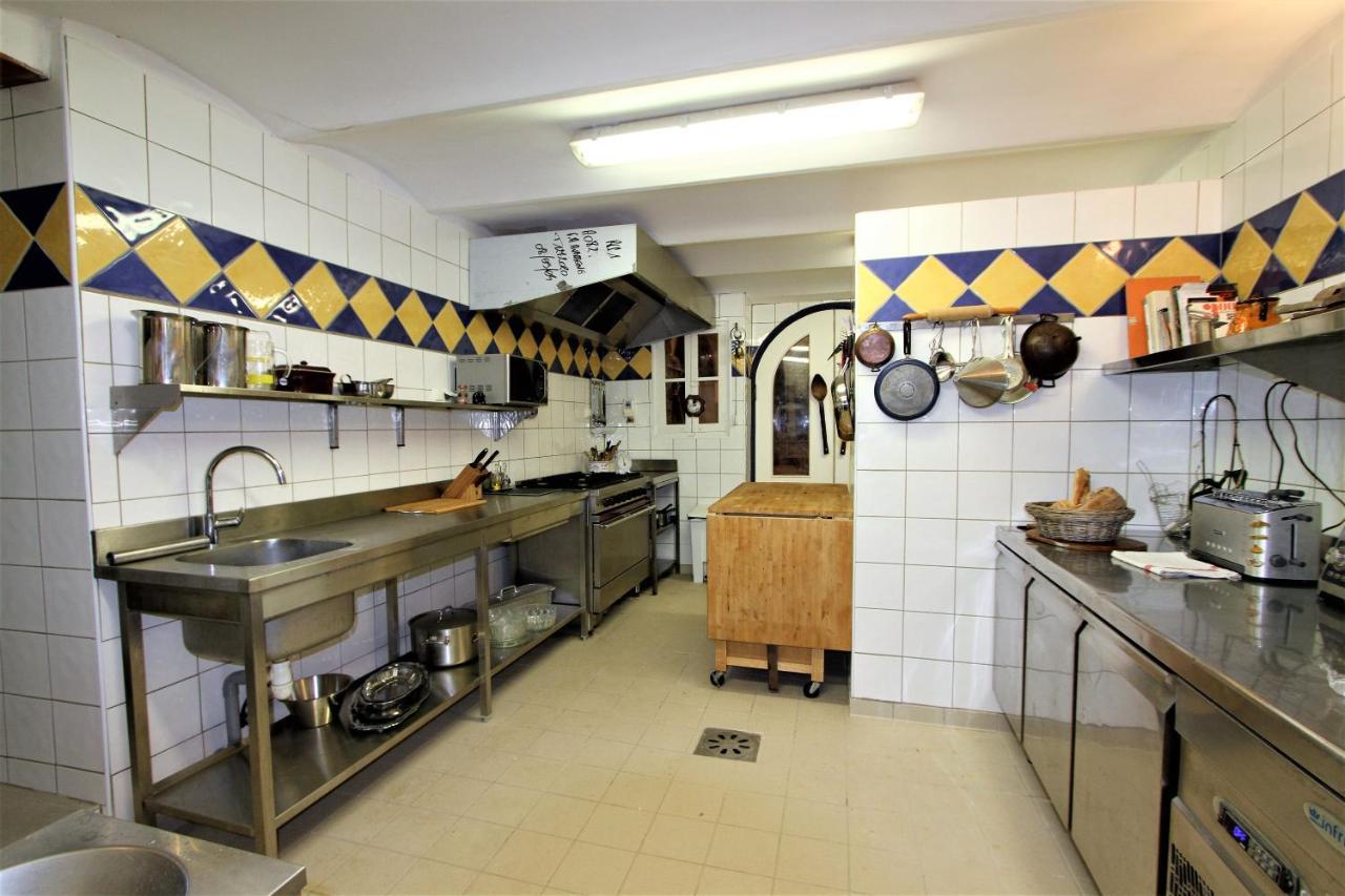 Bastide La Marraine Villa Ле Кастеле Екстериор снимка