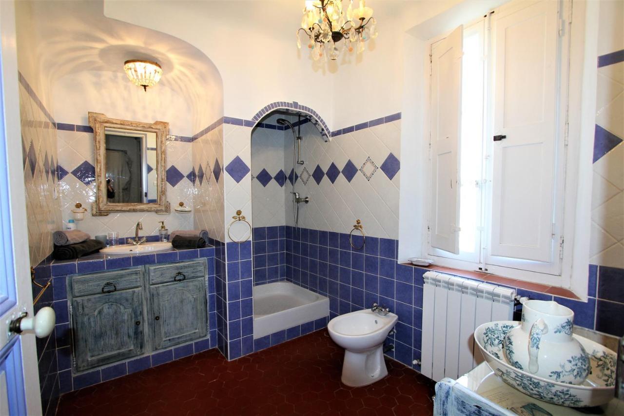 Bastide La Marraine Villa Ле Кастеле Екстериор снимка