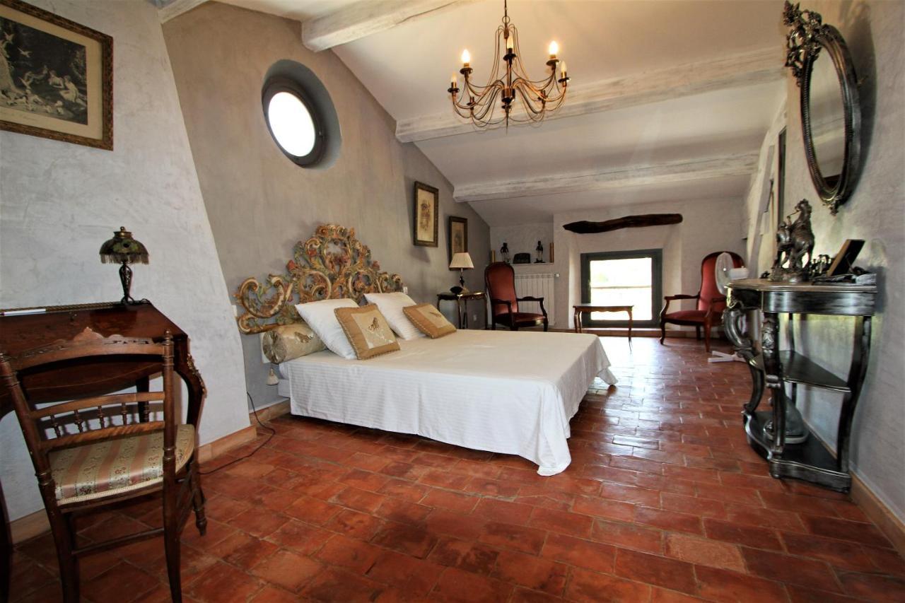 Bastide La Marraine Villa Ле Кастеле Екстериор снимка